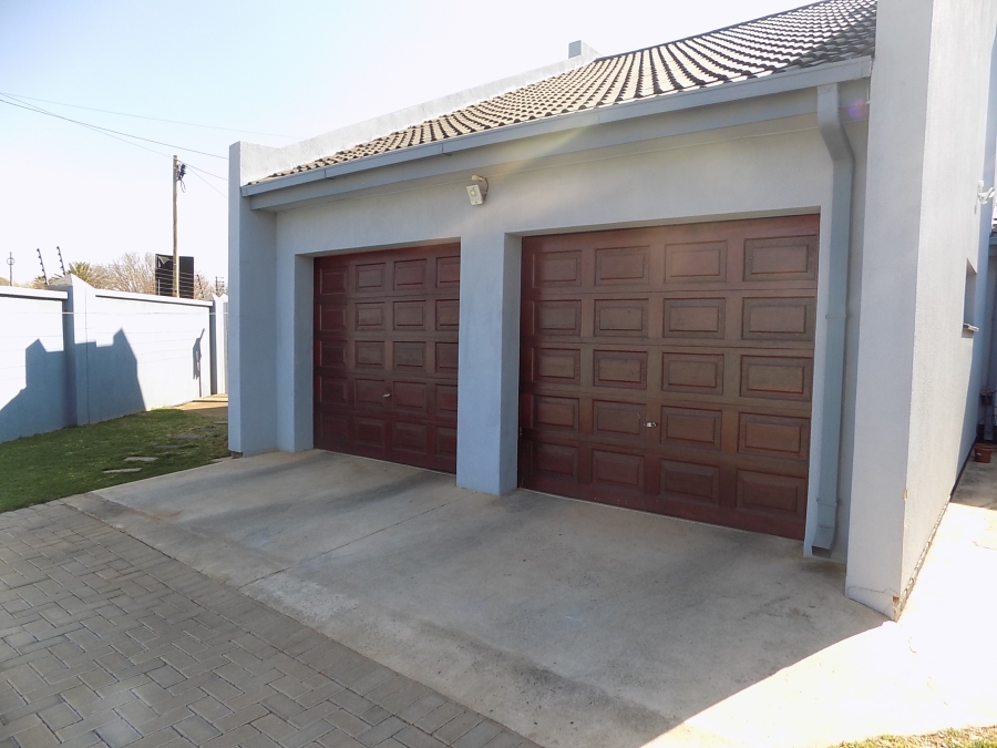 3 Bedroom Property for Sale in Ventersdorp North West